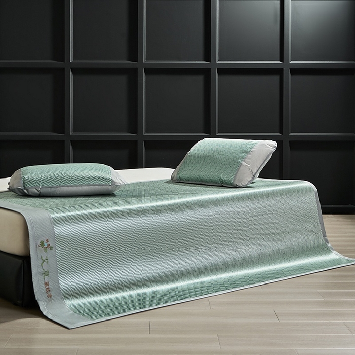 梵希良品家纺 2025新款艾草宽边绣花冰藤席冰丝席凉席三件套 绿色