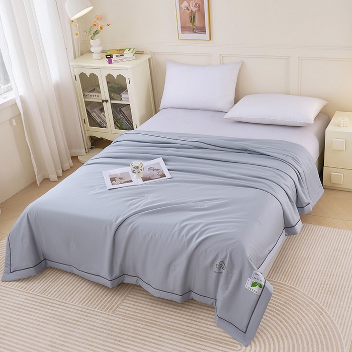 91家纺网 家纺一手货源 找家纺 紫乐家纺 2025新款60长绒棉纯色夏被 海鸥灰