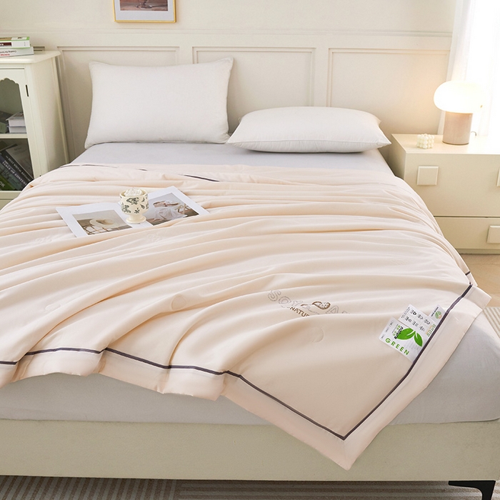 91家纺网 家纺一手货源 找家纺 紫乐家纺 2025新款60长绒棉纯色夏被 奶油白