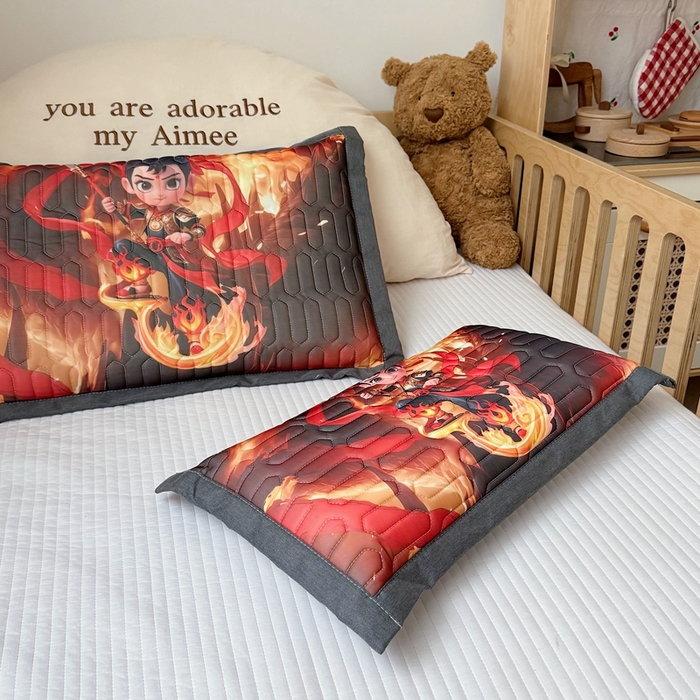 91家纺网 家纺一手货源 找家纺 （总）纽乐家纺 2025新款卡通5D数码印花哪吒周边儿童冰丝乳胶凉枕枕套枕芯