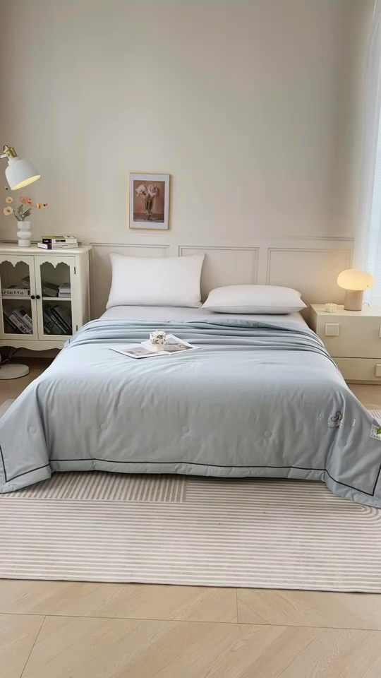 91家纺网 家纺一手货源 找家纺 紫乐家纺 2025新款60长绒棉纯色夏被 海鸥灰