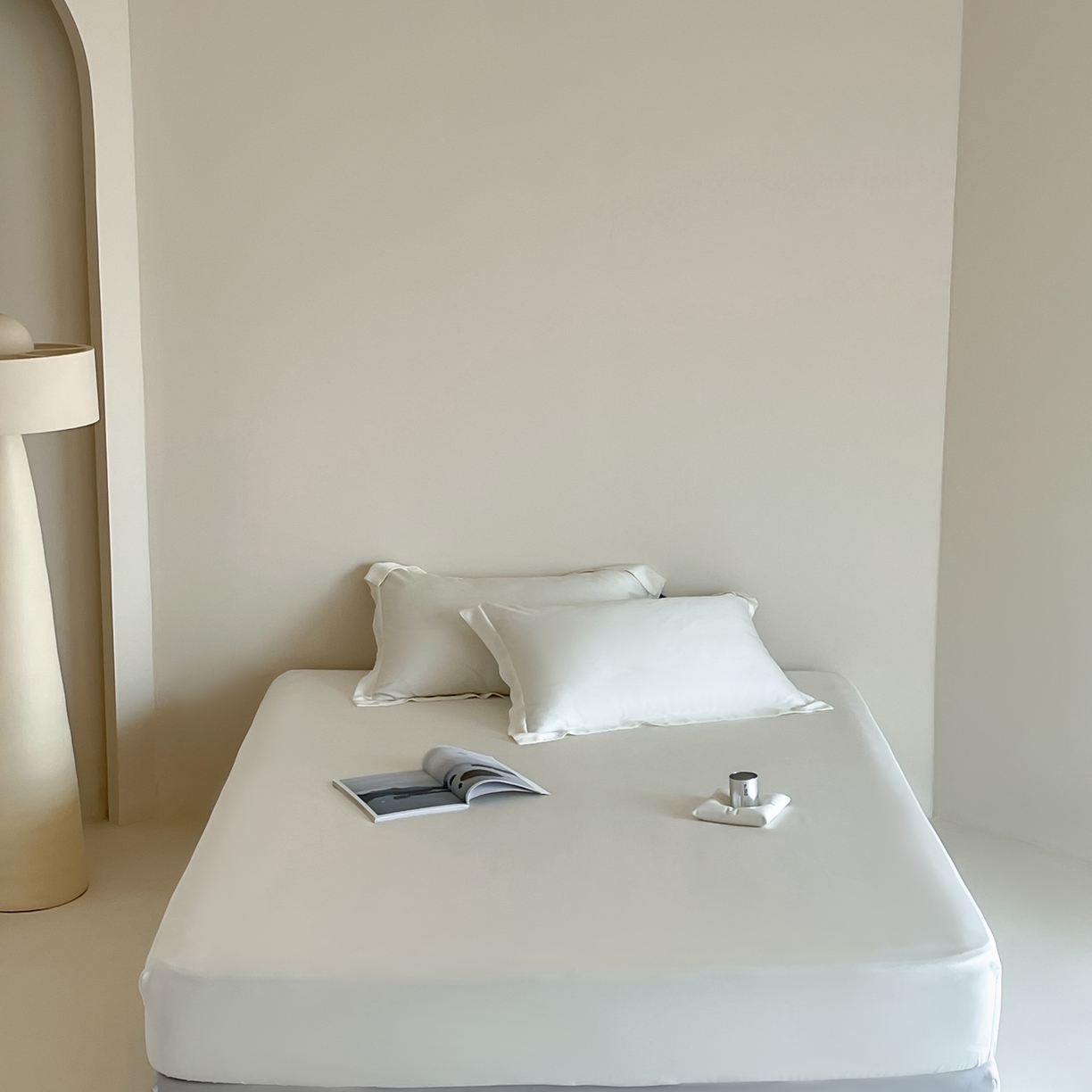 91家纺网 家纺一手货源 找家纺 三味舒屋 2025春夏新款冷雾小奢绸60支天丝单床笠 床笠单件 钻石白