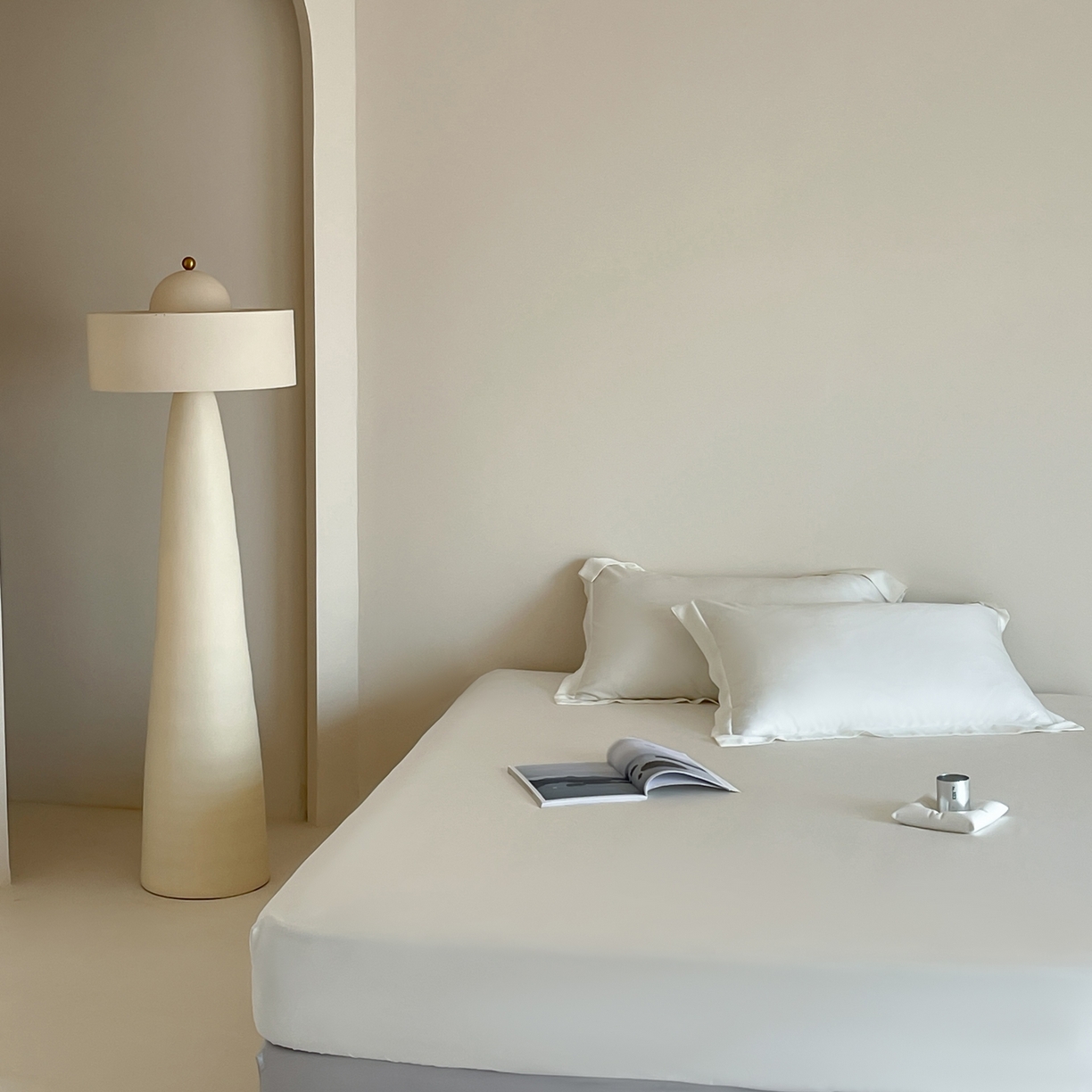 91家纺网 家纺一手货源 找家纺 三味舒屋 2025春夏新款冷雾小奢绸60支天丝单床笠 床笠单件 钻石白