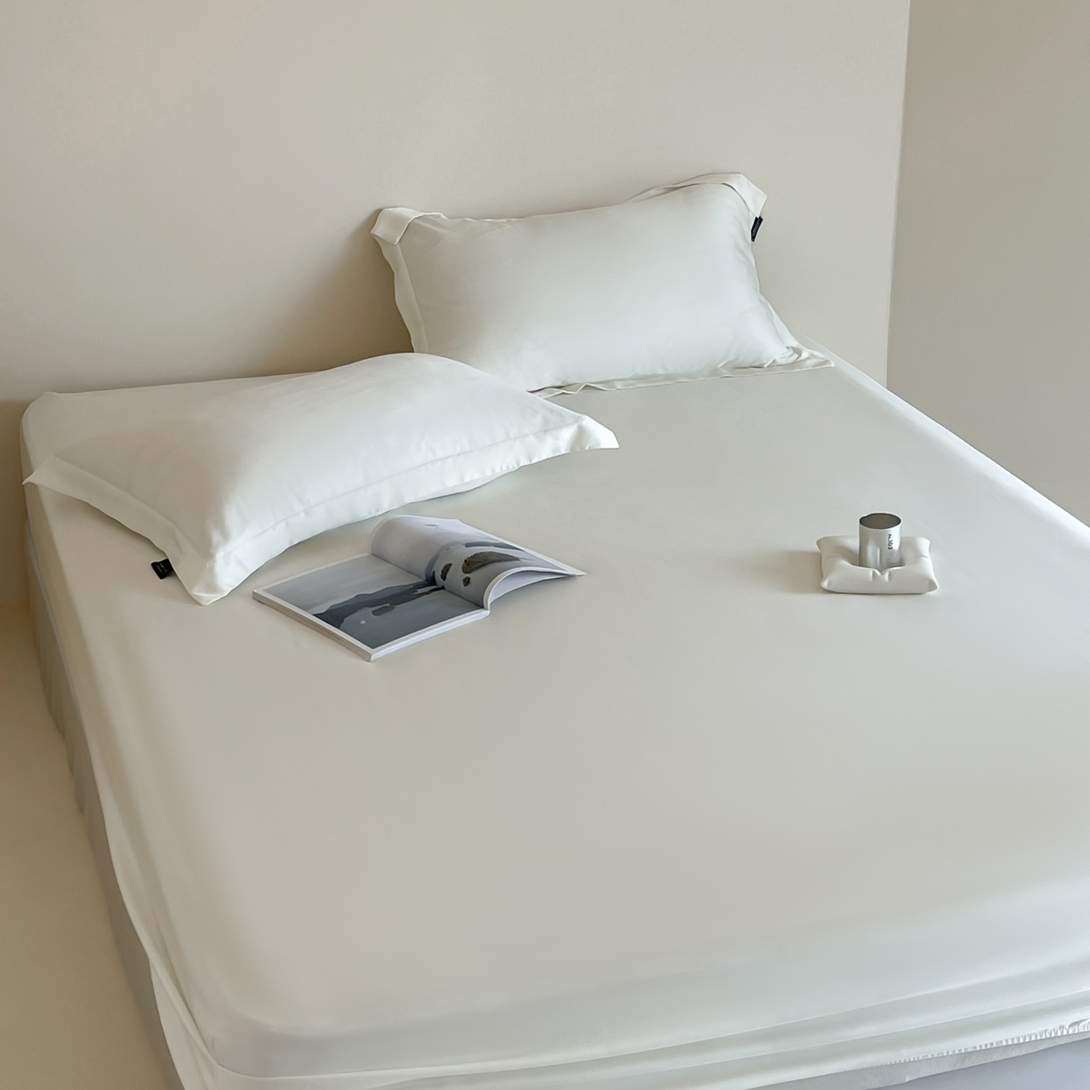 91家纺网 家纺一手货源 找家纺 三味舒屋 2025春夏新款冷雾小奢绸60支天丝单床笠 床笠单件 钻石白