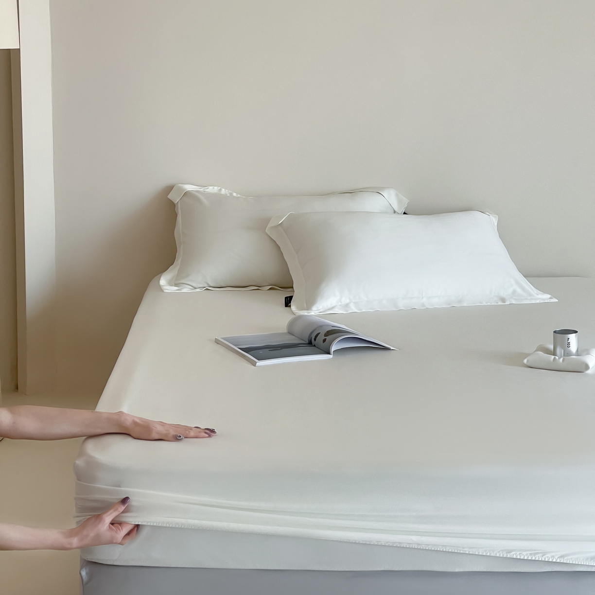 91家纺网 家纺一手货源 找家纺 三味舒屋 2025春夏新款冷雾小奢绸60支天丝单床笠 床笠单件 钻石白