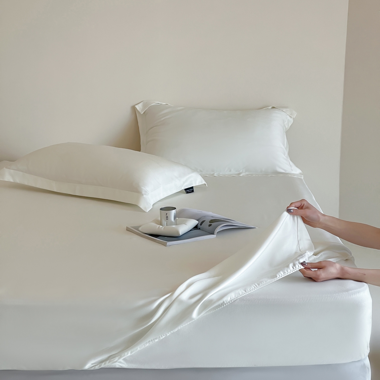 91家纺网 家纺一手货源 找家纺 三味舒屋 2025春夏新款冷雾小奢绸60支天丝单床笠 床笠单件 钻石白