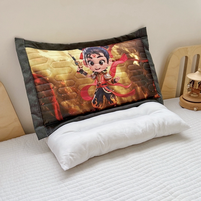 91家纺网 家纺一手货源 找家纺 纽乐家纺 2025新款卡通5D数码印花哪吒周边儿童冰丝乳胶凉枕枕套枕芯 哪吒-2