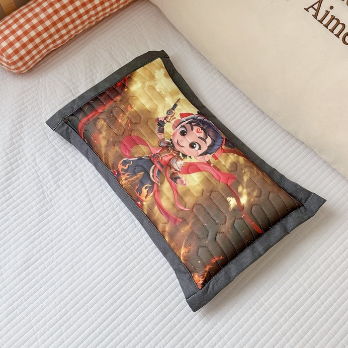 91家纺网 家纺一手货源 找家纺 纽乐家纺 2025新款卡通5D数码印花哪吒周边儿童冰丝乳胶凉枕枕套枕芯 哪吒-2