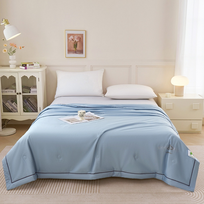 91家纺网 家纺一手货源 找家纺 紫乐家纺 2025新款60长绒棉纯色夏被 星光蓝