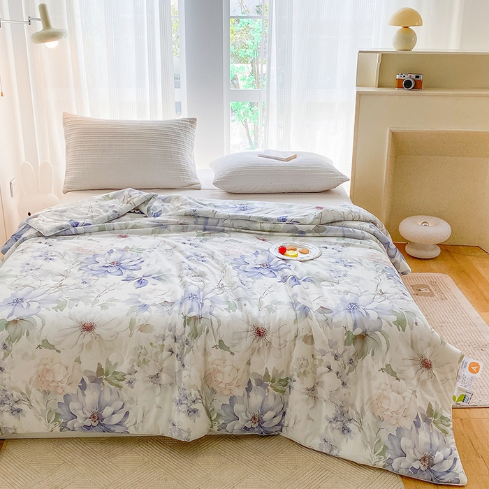 91家纺网 家纺一手货源 找家纺 七里香 2025新款防锦安带氨纶5D凉感丝夏被 繁花