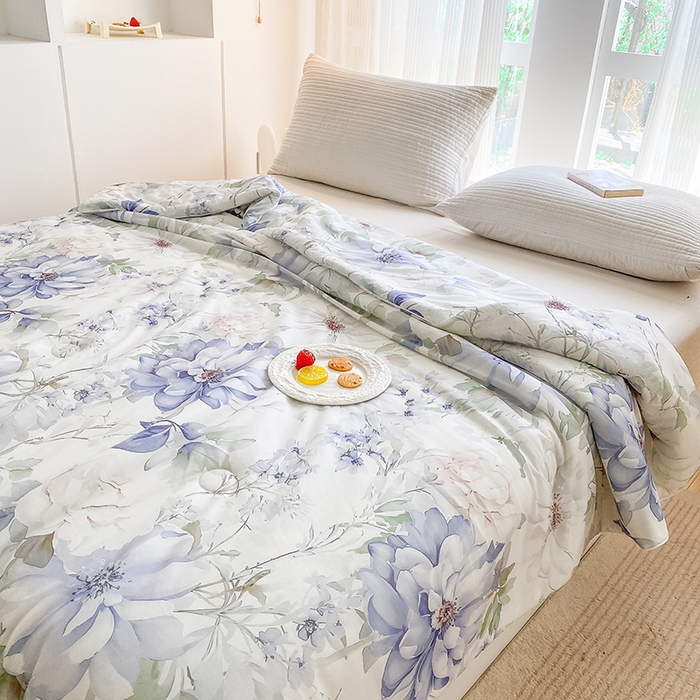 91家纺网 家纺一手货源 找家纺 七里香 2025新款防锦安带氨纶5D凉感丝夏被 繁花