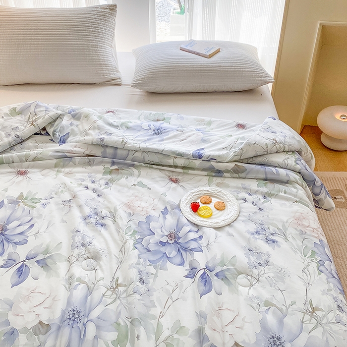 91家纺网 家纺一手货源 找家纺 七里香 2025新款防锦安带氨纶5D凉感丝夏被 繁花