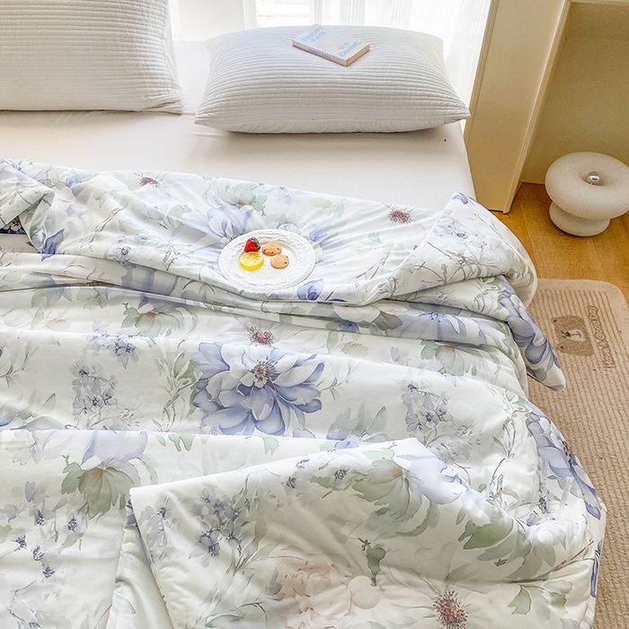 91家纺网 家纺一手货源 找家纺 七里香 2025新款防锦安带氨纶5D凉感丝夏被 繁花