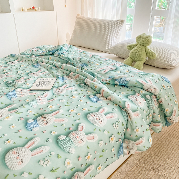 91家纺网 家纺一手货源 找家纺 七里香 2025新款防锦安带氨纶5D凉感丝夏被 兔子