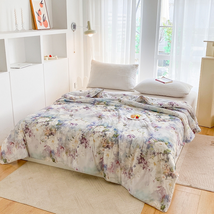 91家纺网 家纺一手货源 找家纺 七里香 2025新款防锦安带氨纶5D凉感丝夏被 仙境