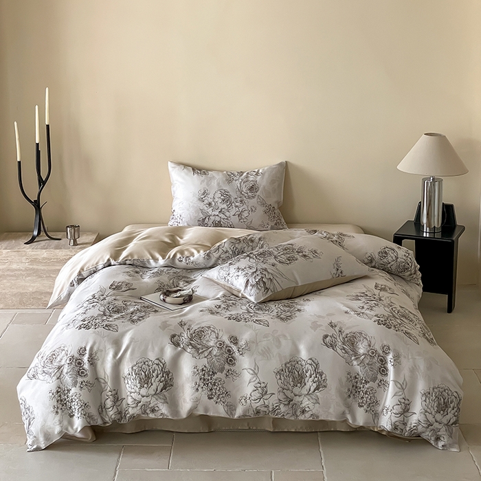 91家纺网 家纺一手货源 找家纺 （总）禾时 2025新款60S兰精天丝数码印花暗合简约款四件套