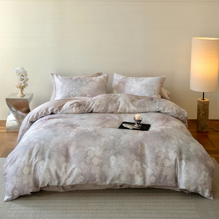 91家纺网 家纺一手货源 找家纺 禾时 2025新款60S兰精天丝数码印花暗合简约款四件套 知槿-紫