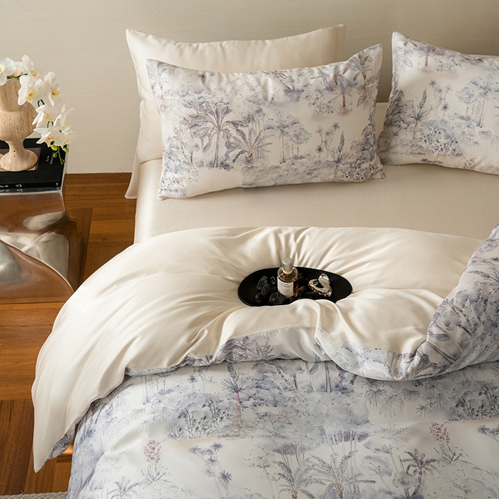 91家纺网 家纺一手货源 找家纺 禾时 2025新款60S兰精天丝数码印花暗合简约款四件套 丛林幻想-灰紫