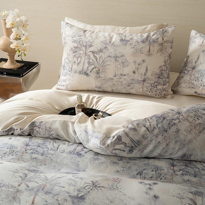 91家纺网 家纺一手货源 找家纺 禾时 2025新款60S兰精天丝数码印花暗合简约款四件套 丛林幻想-灰紫