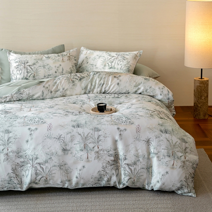 91家纺网 家纺一手货源 找家纺 禾时 2025新款60S兰精天丝数码印花暗合简约款四件套 丛林幻想-绿