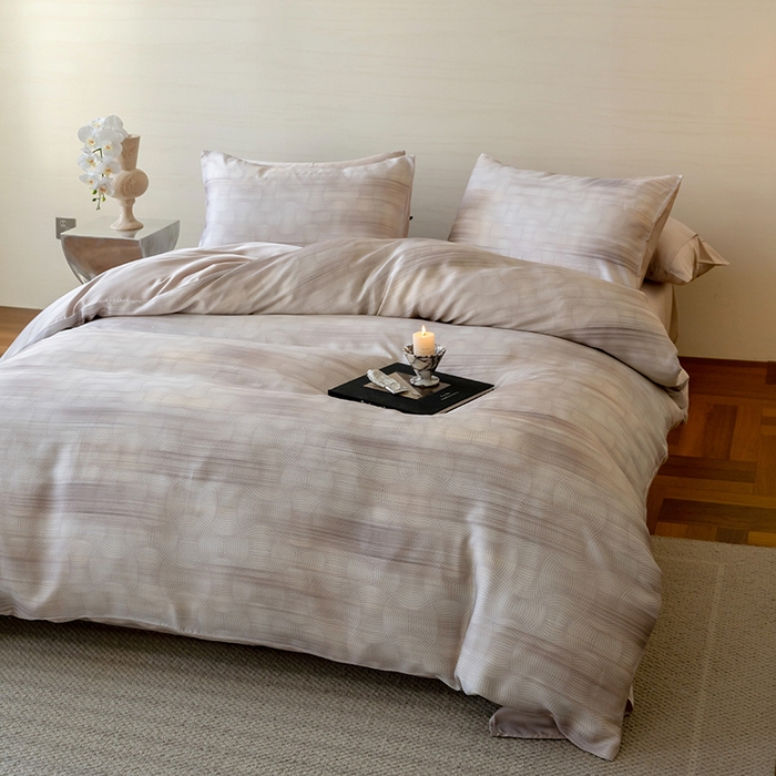 91家纺网 家纺一手货源 找家纺 禾时 2025新款60S兰精天丝数码印花暗合简约款四件套 卡西纳-咖