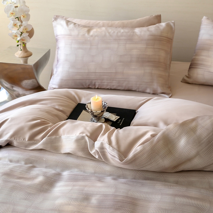 91家纺网 家纺一手货源 找家纺 禾时 2025新款60S兰精天丝数码印花暗合简约款四件套 卡西纳-咖