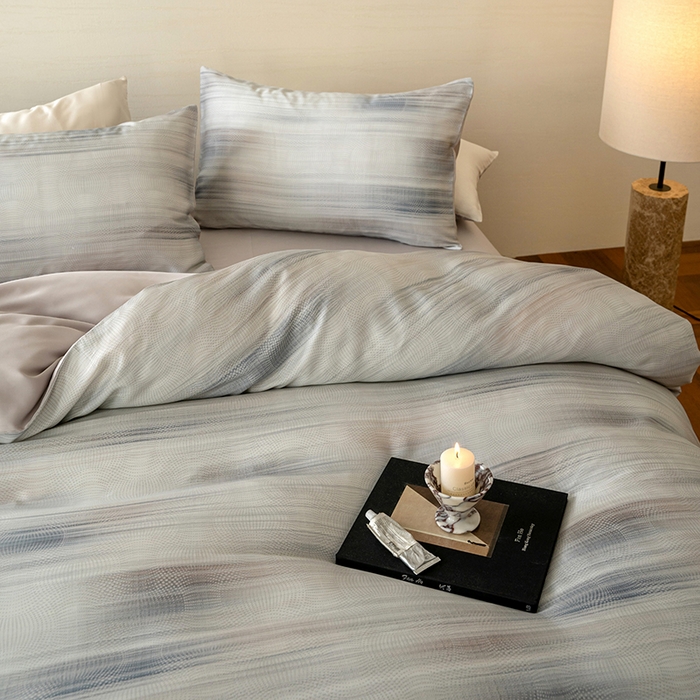 91家纺网 家纺一手货源 找家纺 禾时 2025新款60S兰精天丝数码印花暗合简约款四件套 卡西纳-紫