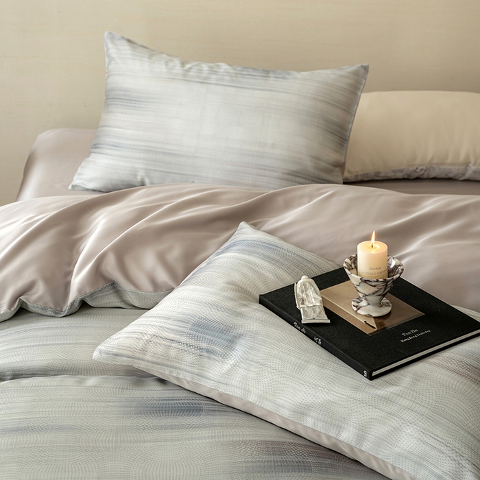 91家纺网 家纺一手货源 找家纺 禾时 2025新款60S兰精天丝数码印花暗合简约款四件套 卡西纳-紫