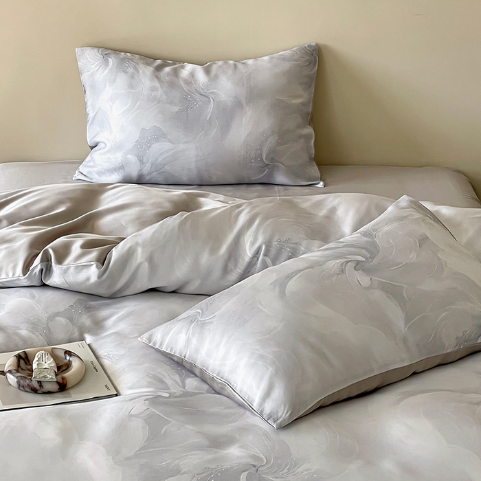 91家纺网 家纺一手货源 找家纺 禾时 2025新款60S兰精天丝数码印花暗合简约款四件套 莫斯-灰