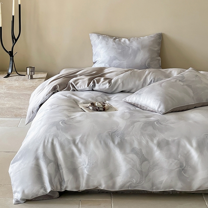 91家纺网 家纺一手货源 找家纺 禾时 2025新款60S兰精天丝数码印花暗合简约款四件套 莫斯-灰