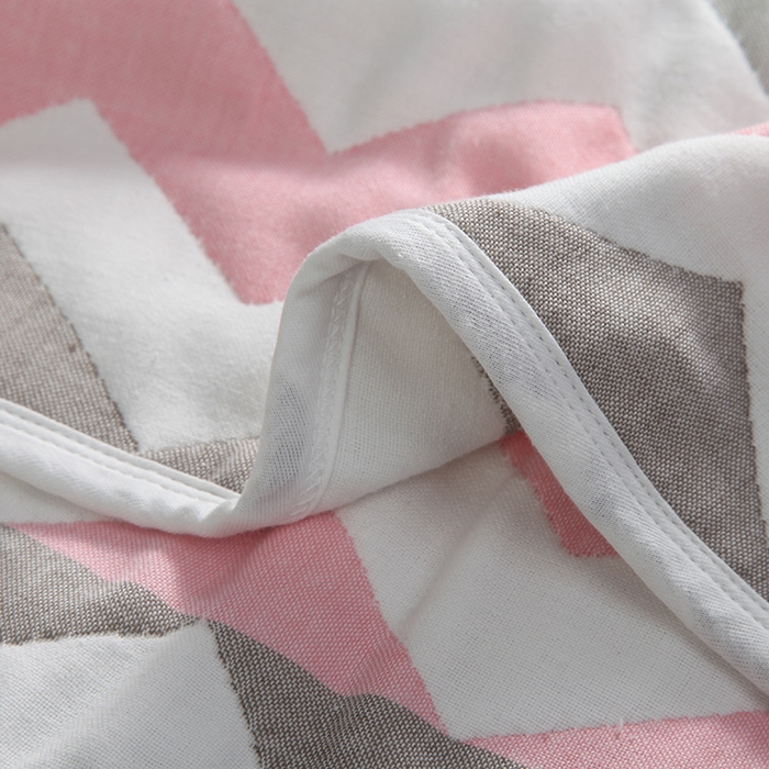 91家纺网 家纺一手货源 找家纺  （提供买家秀 爆款花型 不断货）2025新款六层纱布毛巾被 菱纹粉