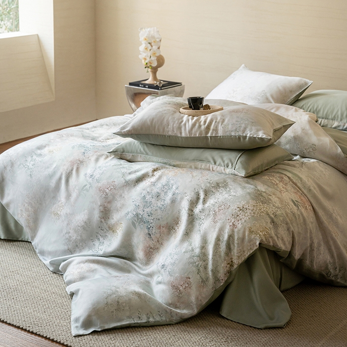 91家纺网 家纺一手货源 找家纺 禾时 2025新款60S兰精天丝数码印花暗合简约款四件套 栖舟-绿