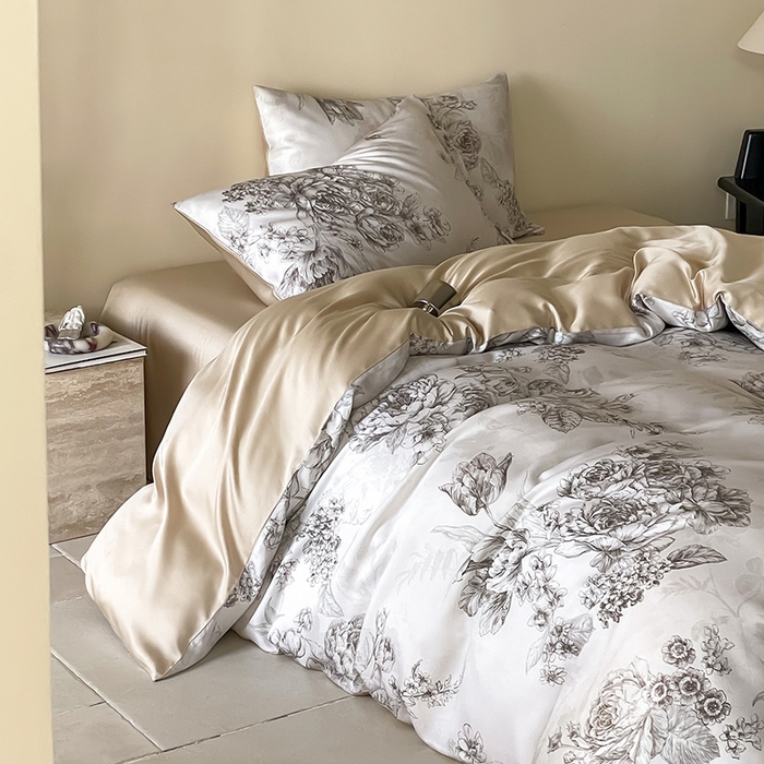 91家纺网 家纺一手货源 找家纺 禾时 2025新款60S兰精天丝数码印花暗合简约款四件套 沁香-咖