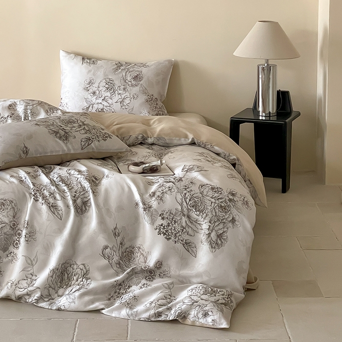 91家纺网 家纺一手货源 找家纺 禾时 2025新款60S兰精天丝数码印花暗合简约款四件套 沁香-咖