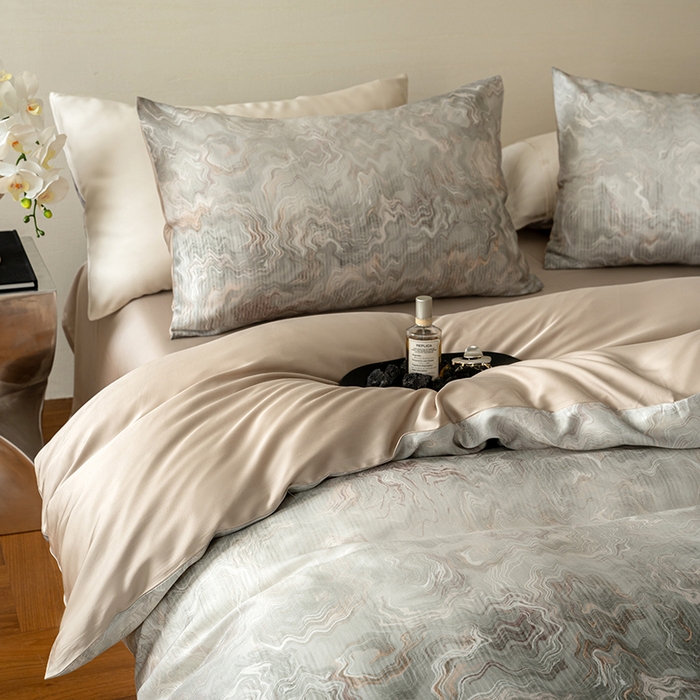 91家纺网 家纺一手货源 找家纺 禾时 2025新款60S兰精天丝数码印花暗合简约款四件套 望川-灰