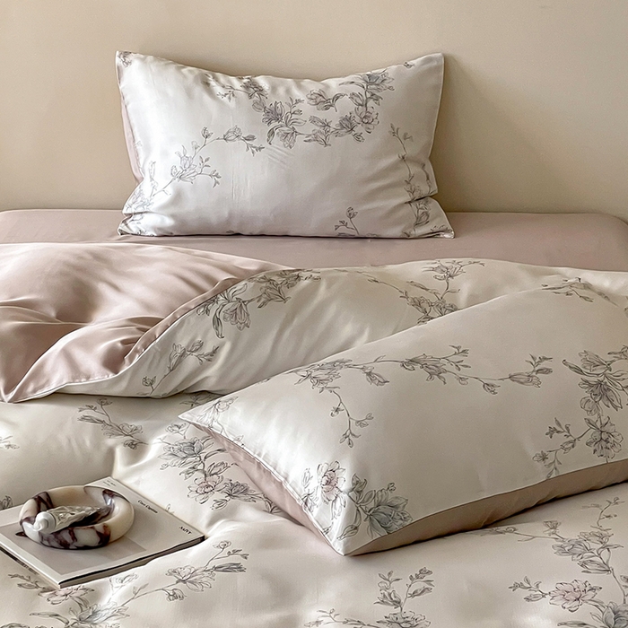 91家纺网 家纺一手货源 找家纺 禾时 2025新款60S兰精天丝数码印花暗合简约款四件套 夕瑶-白玉