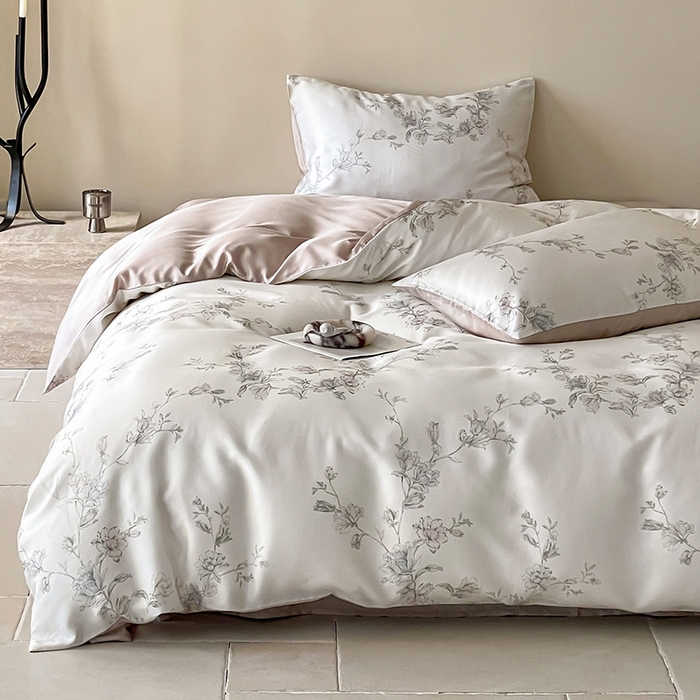 91家纺网 家纺一手货源 找家纺 禾时 2025新款60S兰精天丝数码印花暗合简约款四件套 夕瑶-白玉