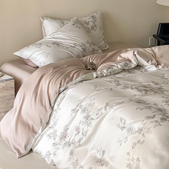 91家纺网 家纺一手货源 找家纺 禾时 2025新款60S兰精天丝数码印花暗合简约款四件套 夕瑶-白玉