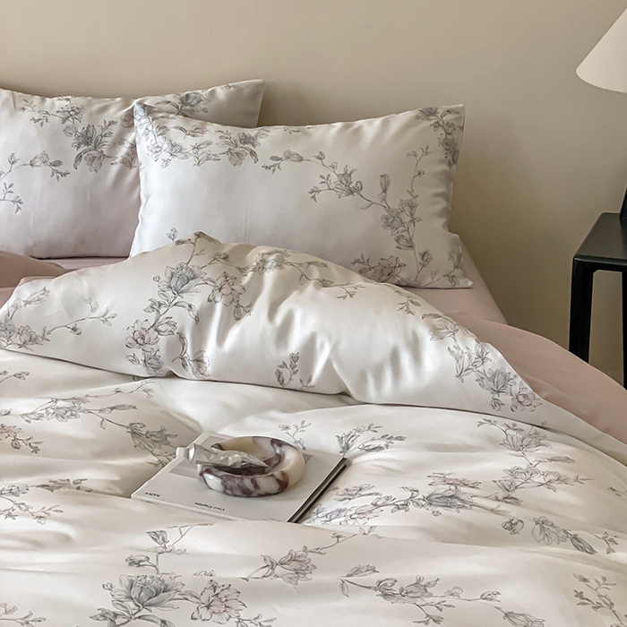 91家纺网 家纺一手货源 找家纺 禾时 2025新款60S兰精天丝数码印花暗合简约款四件套 夕瑶-白玉