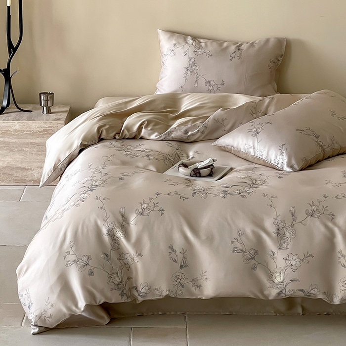 91家纺网 家纺一手货源 找家纺 禾时 2025新款60S兰精天丝数码印花暗合简约款四件套 夕瑶-浅桔