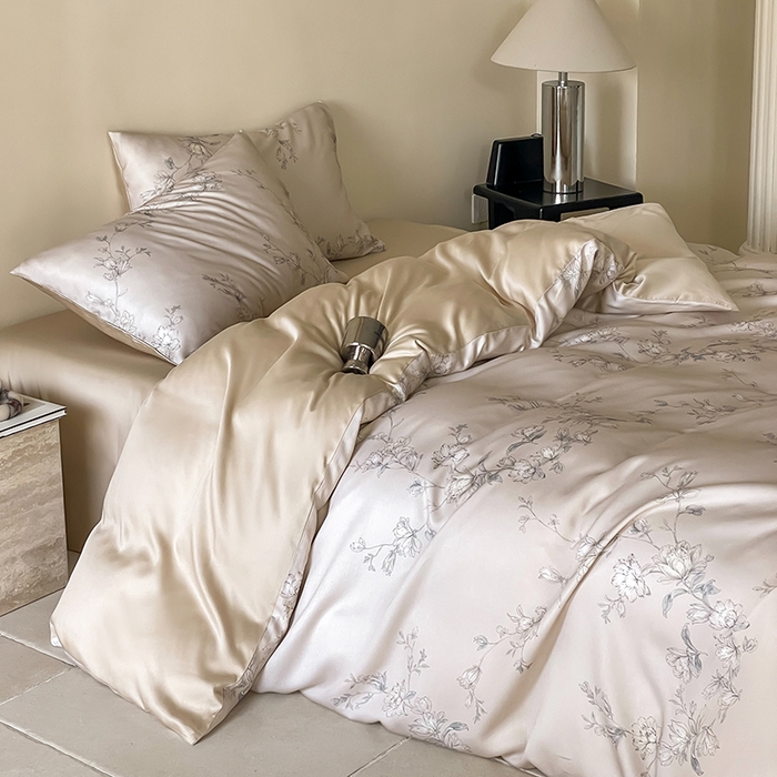 91家纺网 家纺一手货源 找家纺 禾时 2025新款60S兰精天丝数码印花暗合简约款四件套 夕瑶-浅桔