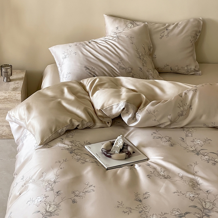 91家纺网 家纺一手货源 找家纺 禾时 2025新款60S兰精天丝数码印花暗合简约款四件套 夕瑶-浅桔