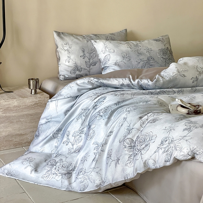 91家纺网 家纺一手货源 找家纺 禾时 2025新款60S兰精天丝数码印花暗合简约款四件套 夏洛-蓝