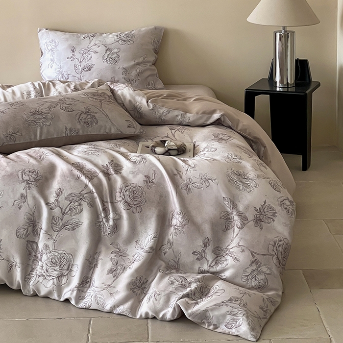 91家纺网 家纺一手货源 找家纺 禾时 2025新款60S兰精天丝数码印花暗合简约款四件套 夏洛-玉