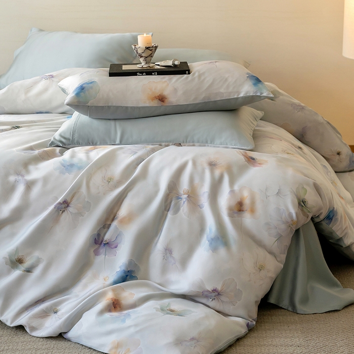 91家纺网 家纺一手货源 找家纺 禾时 2025新款60S兰精天丝数码印花暗合简约款四件套 夏芷-淡蓝