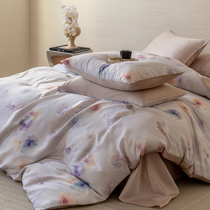 91家纺网 家纺一手货源 找家纺 禾时 2025新款60S兰精天丝数码印花暗合简约款四件套 夏芷-浅紫