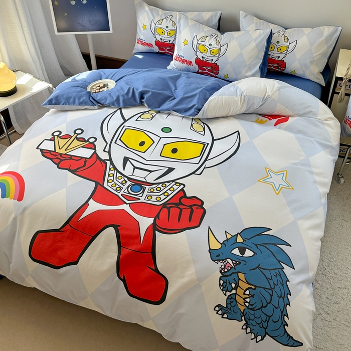 91家纺网 家纺一手货源 找家纺 金爱家 2025新款纯棉数码印花系列四件套-奥特曼 D-奥特曼徽章