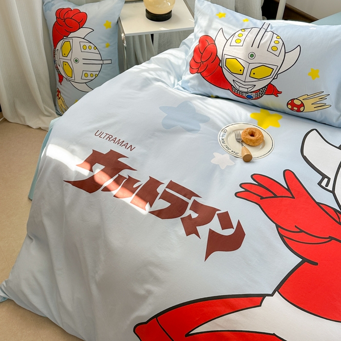 91家纺网 家纺一手货源 找家纺 金爱家 2025新款纯棉数码印花系列四件套-奥特曼 D-超级英雄