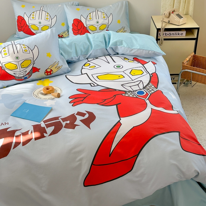 91家纺网 家纺一手货源 找家纺 金爱家 2025新款纯棉数码印花系列四件套-奥特曼 D-超级英雄