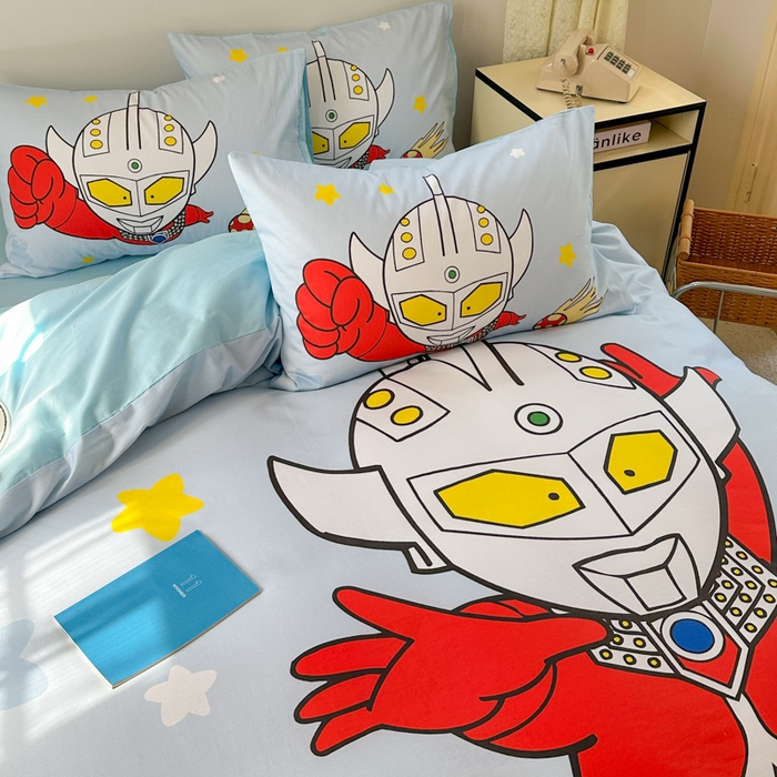 91家纺网 家纺一手货源 找家纺 金爱家 2025新款纯棉数码印花系列四件套-奥特曼 D-超级英雄